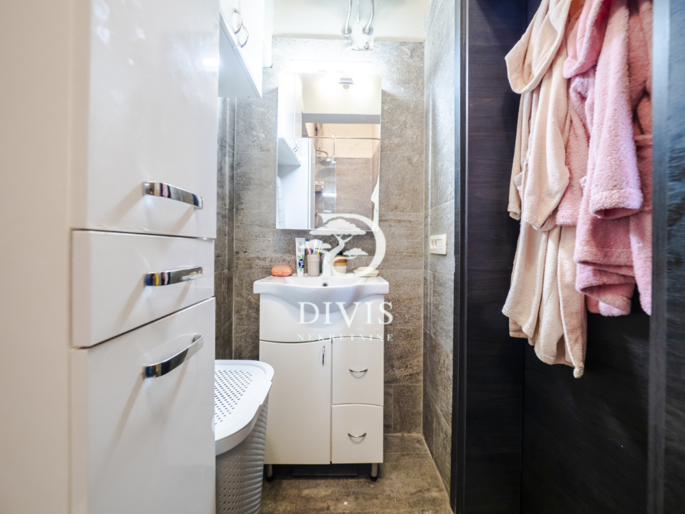 Slika 11 - Borislava Pekića, Trosoban stan na prodaju, 61m2, 239.000€